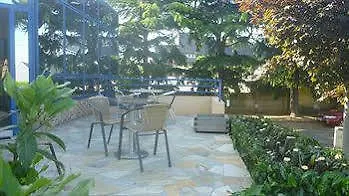 Arcantis Le Voltaire Otel 2*
